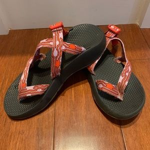 Womens Chaco size 9